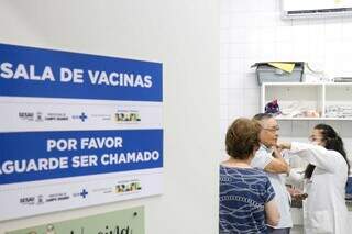 Vacina&ccedil;&atilde;o contra gripe chega &agrave; C&acirc;mara Municipal com 1,5 mil doses
