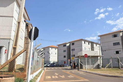 Ag&ecirc;ncia de habita&ccedil;&atilde;o suspende novos cadastros para moradias