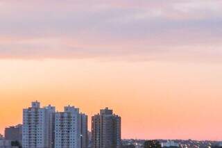Campo Grande ter&aacute; tempo seco e sol forte at&eacute; sexta-feira