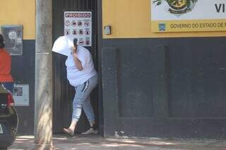 Ex-servidora que recebeu propina em estacionamento volta a ser alvo da PF