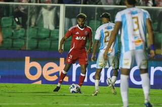 Inter e Cruzeiro vencem fora de casa e avan&ccedil;am &agrave;s oitavas da Copa do Brasil