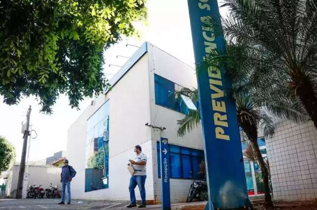 Devolu&ccedil;&atilde;o de descontos indevidos para aposentados come&ccedil;a na segunda