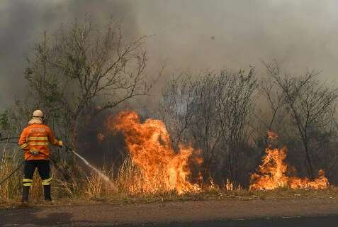 Contra lista de risco de inc&ecirc;ndio, entidades defendem produtores e rebatem Ibama