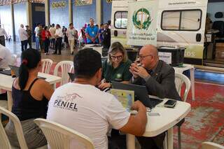 Van dos Direitos atenderá moradores do Jardim Santa Emília no próximo sábado Van dos Direitos atenderá moradores do Jardim Santa Emília no próximo sábado