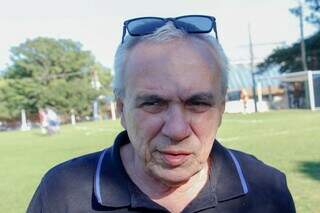 Homenageado, ex-presidente do R&aacute;dio Clube revive 35 anos de futebol e hist&oacute;rias