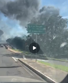 Inc&ecirc;ndio atinge terreno baldio e gera fuma&ccedil;a na regi&atilde;o do Semin&aacute;rio