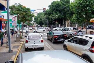 Quanto tempo voc&ecirc; perde no tr&acirc;nsito, em m&eacute;dia, para chegar ao trabalho?	