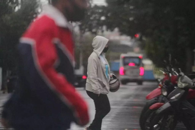 Defesa Civil alerta para frio com risco de geada, hipotermia e mortes