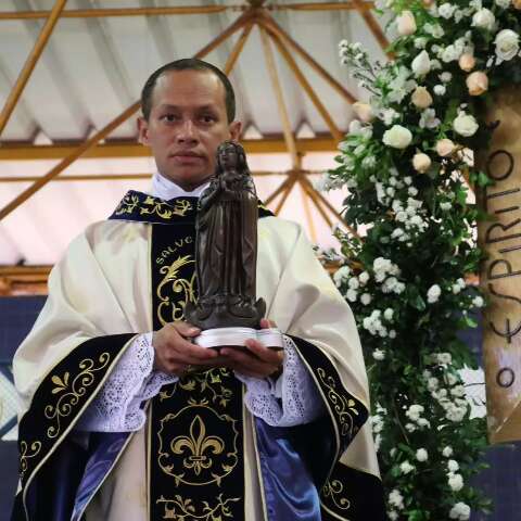 Justi&ccedil;a absolve padre acusado de ass&eacute;dio: &quot;fui v&iacute;tima de uma clara arma&ccedil;&atilde;o&quot;