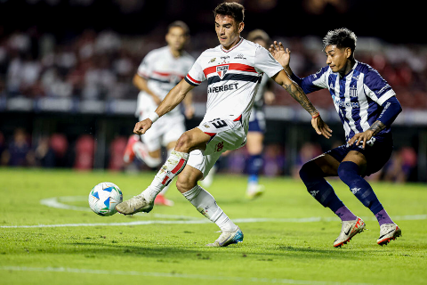 S&atilde;o Paulo bate Talleres e avan&ccedil;a &agrave;s oitavas como l&iacute;der na Libertadores