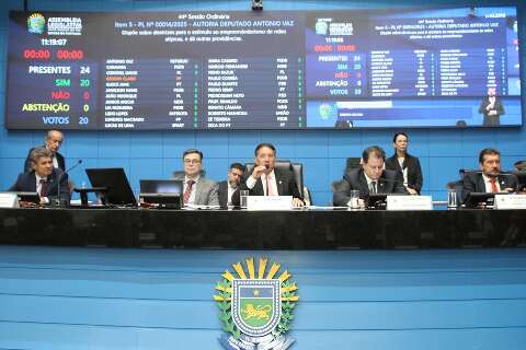 Doa&ccedil;&atilde;o de &aacute;reas para constru&ccedil;&atilde;o de casa na comunidade Tia Eva &eacute; aprovada