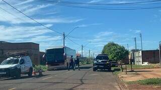F&aacute;brica de gelo, farm&aacute;cia e conveni&ecirc;ncia s&atilde;o flagradas com &quot;gato&quot; de energia 