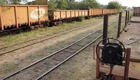 Ap&oacute;s 3 d&eacute;cadas de trilhos ociosos, ferrovia entre MS e SP voltou a estaca zero