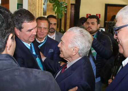 Temer contabiliza Riedel em grupo que busca 3&ordf; via em 2026