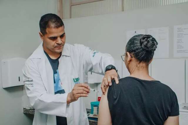 Capital chegou a 41% de vacina&ccedil;&atilde;o contra gripe ap&oacute;s decreto de emerg&ecirc;ncia