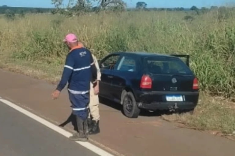 Motorista morre ap&oacute;s ser atingido por pe&ccedil;a de carreta na BR-262