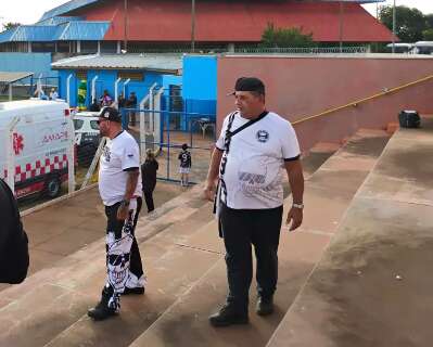 Dupla de torcedores da Inter de Limeira encaram 900 km para apoiar time em MS