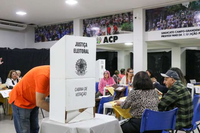 Sem PM na porta, professores de MS v&atilde;o &agrave;s urnas em elei&ccedil;&atilde;o disputada na Fetems