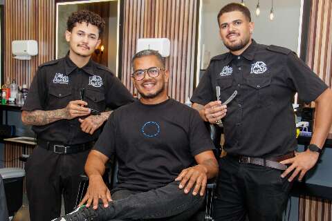 Pai sem dinheiro fez o que p&ocirc;de e inspirou a profiss&atilde;o dos filhos