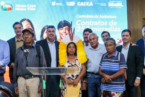 MS assina 252 contratos de casas e deve receber R$ 200 milh&otilde;es em investimentos