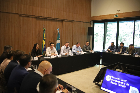Riedel re&uacute;ne secret&aacute;rios para balan&ccedil;o de metas e projetos do 2&ordm; semestre