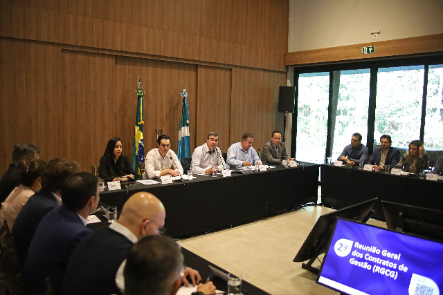 Riedel re&uacute;ne secret&aacute;rios para balan&ccedil;o de metas e projetos do 2&ordm; semestre