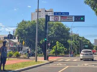 Trânsito da Capital “troca de mãos”, mas continua sem fiscalização na rua Trânsito da Capital “troca de mãos”, mas continua sem fiscalização na rua