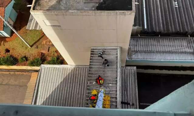 Mortes de dentista e de m&eacute;dico em 24h alertam sobre sa&uacute;de mental de quem cuida