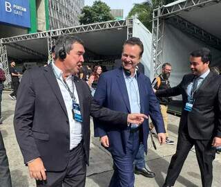 Gilberto Kassab vê em Riedel “grande contribuição para o País” Gilberto Kassab vê em Riedel “grande contribuição para o País”