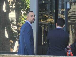 Ex-vereador Claudinho Serra é preso em nova fase de operação contra corrupção Ex-vereador Claudinho Serra é preso em nova fase de operação contra corrupção