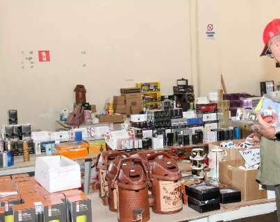 Bazar do Hospital do C&acirc;ncer come&ccedil;a amanh&atilde; com 19 mil itens dispon&iacute;veis