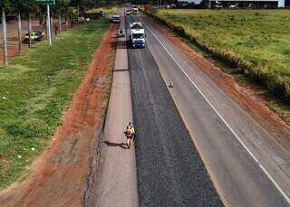 Motoristas enfrentam fila de 10 km na BR-163 devido a obras de restaura&ccedil;&atilde;o