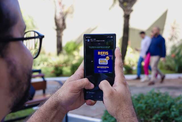 Refis 2025 ter&aacute; consulta e simula&ccedil;&atilde;o de d&eacute;bitos via WhatsApp 