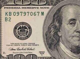 D&oacute;lar fecha a semana em baixa e atinge menor cota&ccedil;&atilde;o em 8 meses