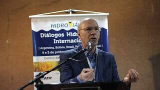 Estudo conclui que impacto da dragagem no Rio Paraguai será “desprezível” Estudo conclui que impacto da dragagem no Rio Paraguai será “desprezível”