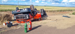 Motorista morre ap&oacute;s capotagem causada por carreta na BR-163