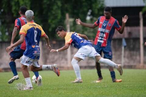 Campeonato de futebol sub-20 come&ccedil;a neste final de semana 