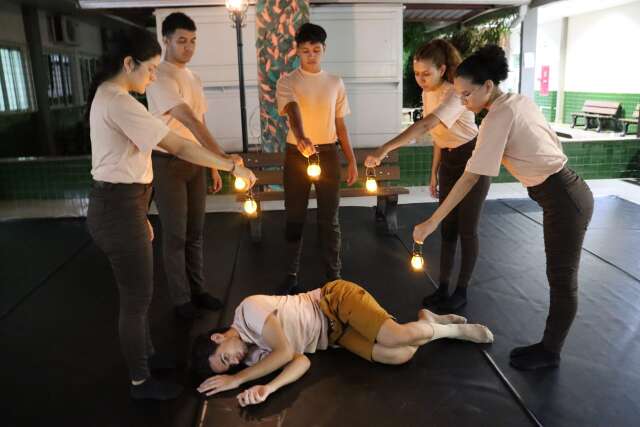Educar com dan&ccedil;a: Festival incentiva express&atilde;o art&iacute;stica de estudantes
