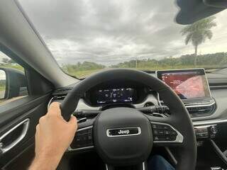 Teste: Jeep Compass Longitude 1.3 Turbo Teste: Jeep Compass Longitude 1.3 Turbo