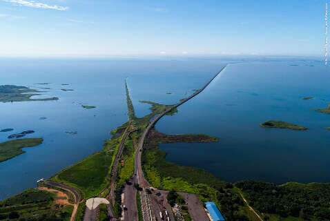 Rio Paran&aacute;: ponte de Bataguassu ter&aacute; interdi&ccedil;&otilde;es noturnas para obra