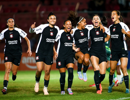 Brasileiro Feminino fecha rodada com Corinthians x Flamengo nesta noite