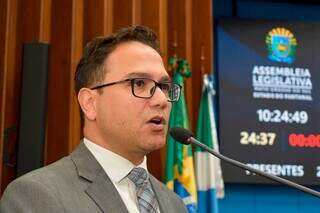 Deputado cobra explica&ccedil;&otilde;es da Anatel sobre &quot;exclus&atilde;o digital&quot; no interior de MS