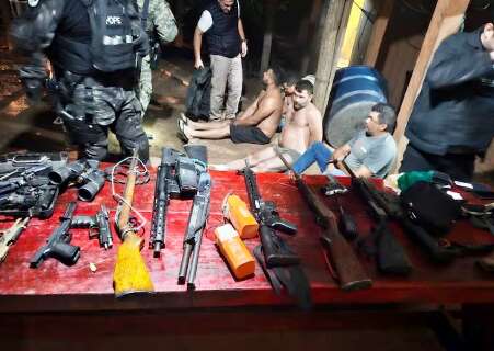 Pol&iacute;cia paraguaia procura l&iacute;der de quadrilha de traficantes da fronteira