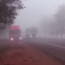 Nevoeiro compromete visibilidade na BR-163 e exige aten&ccedil;&atilde;o redobrada