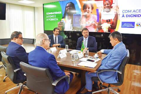 Fiems e governo federal firmam parceria por m&atilde;o de obra qualificada 