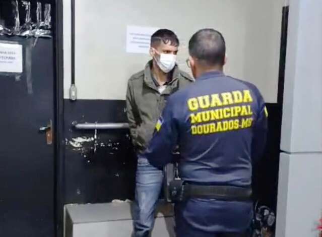 Juiz decreta pris&atilde;o de homem que espancou enteado de tr&ecirc;s anos