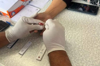 Teste de infec&ccedil;&atilde;o sexualmente transmiss&iacute;vel &eacute; oferecido de gra&ccedil;a no feriad&atilde;o