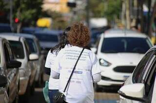 Profissionais orientam população sobre impactos negativos do trabalho infantil Profissionais orientam população sobre impactos negativos do trabalho infantil