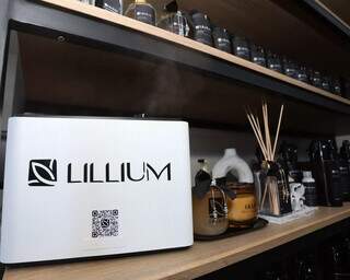 Lillium: A máquina que transformou o marketing olfativo em experiência de marca Lillium: A máquina que transformou o marketing olfativo em experiência de marca