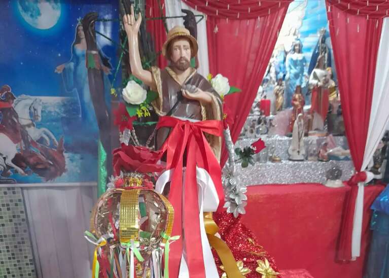 Em maré da intolerância, Banho de São João é aula de respeito 